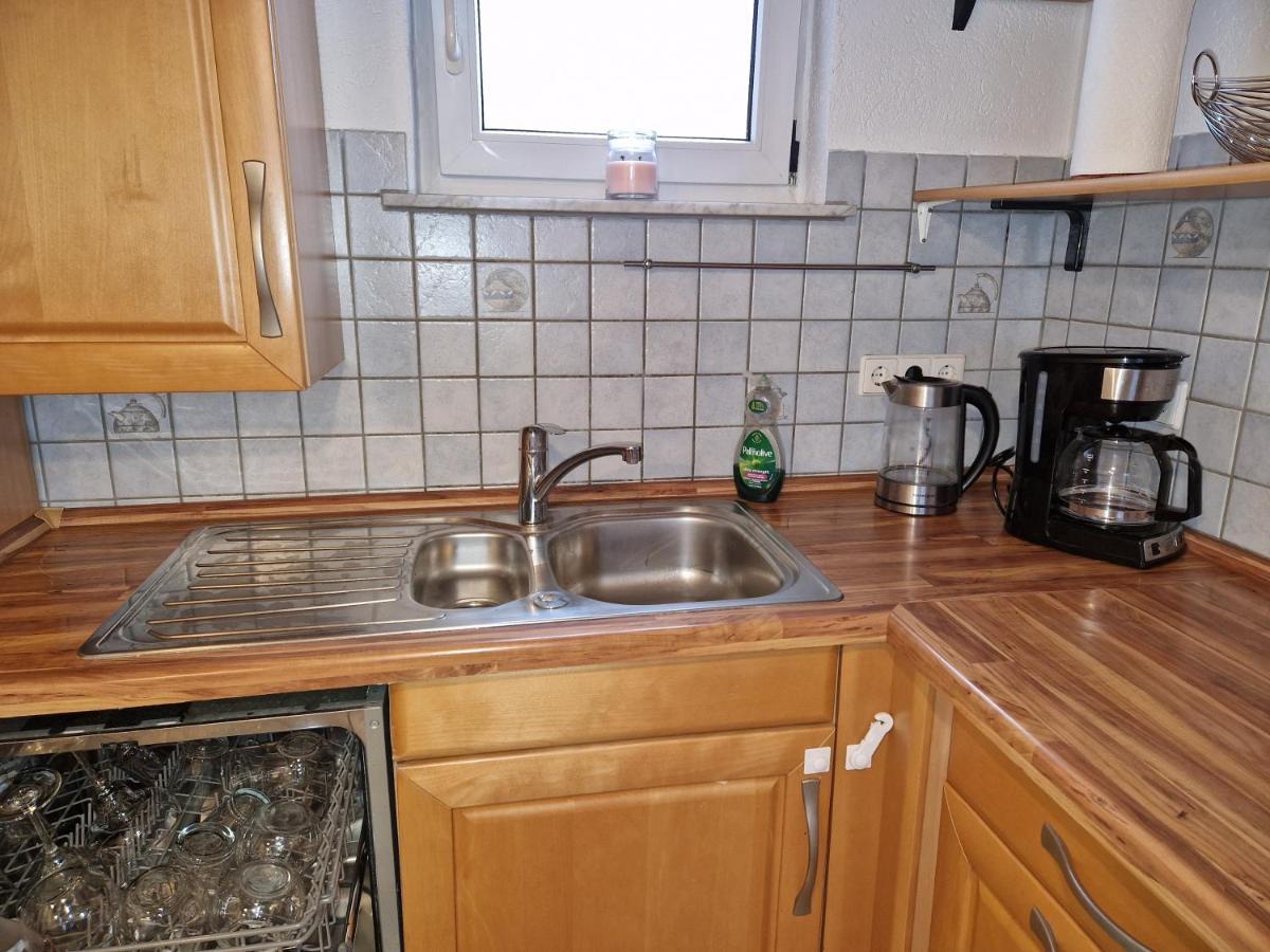 Ferienwohnung Blumenshein Bei Speyer Karlsruhe Familienfreundlich 5 Pers Zeiskam Esterno foto